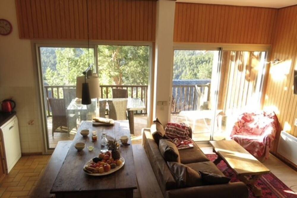 Chalet puyvalador vue panoramique montagne 75m2 in Puyvalador, Parc naturel régional des Pyrénées catalanes