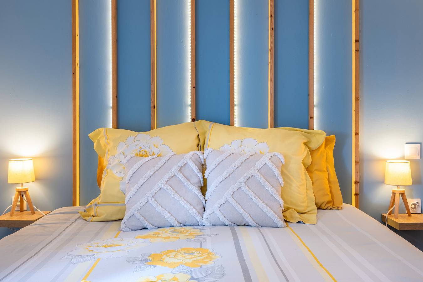 Chambre d'hôtes 'Chambre Cerise 6min du Puy du Fou' avec jardin commun et Wi-Fi in Sèvremont, Fontenay-le-Comte