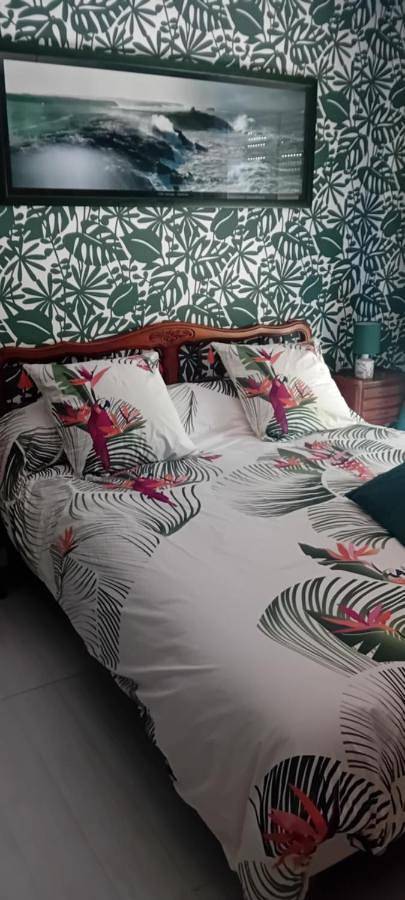 Chambre d’hôte pour 2 personnes, avec jardin ainsi que vue et terrasse à Mahalon