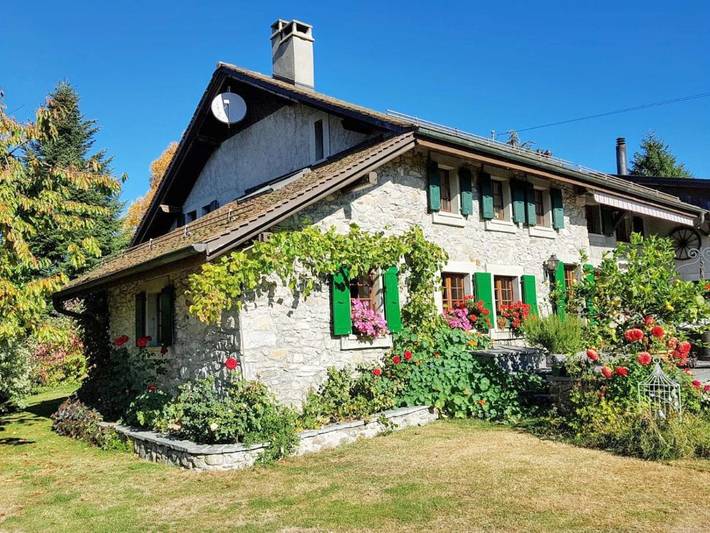 Gîte pour 2 personnes, avec vue et jardin dans Lac Léman - 2