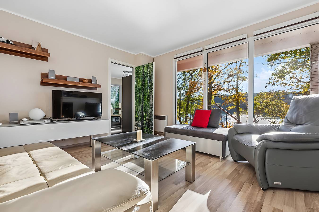 Holiday Home 257 with Lake View, Private Terrace, and Wi-Fi in Bungalowdorf Zadelsdorf, Zeulenroda-Triebes