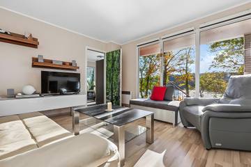 Ferienhaus für 4 Personen, mit Garten und Sauna sowie Seeblick in Zeulenroda-Triebes