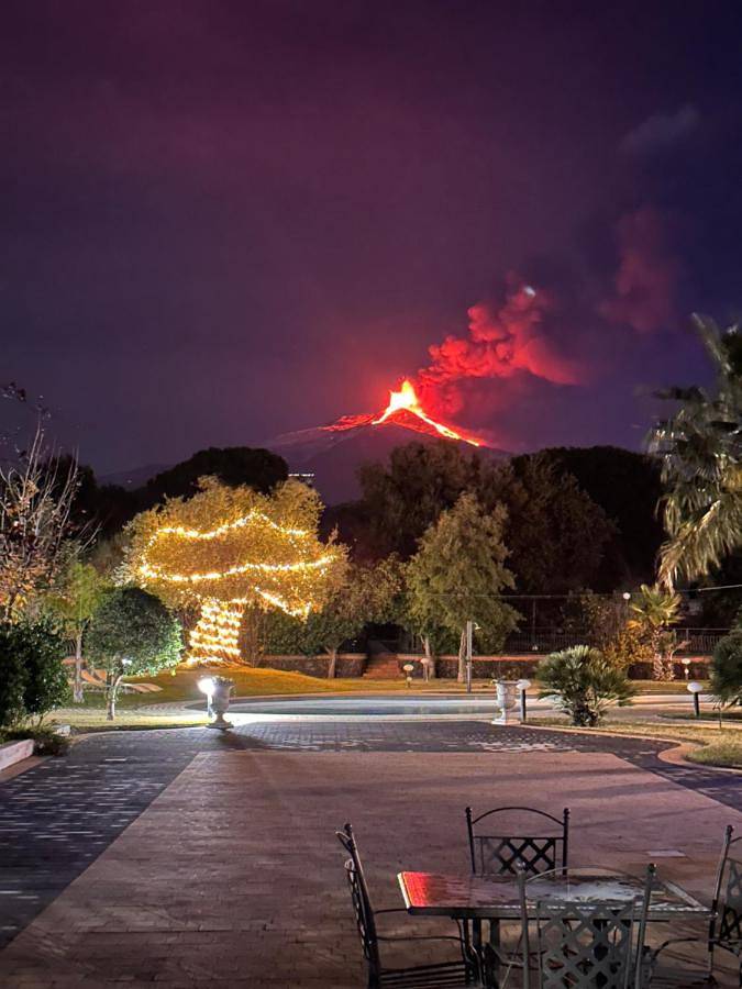Location de vacances pour 4 personnes, avec vue ainsi que piscine et jardin à Mascalucia - 2