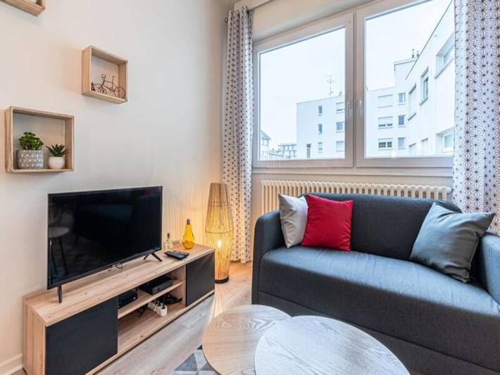 Gîte pour 2 personnes, avec balcon, adapté aux familles à Thionville - 4