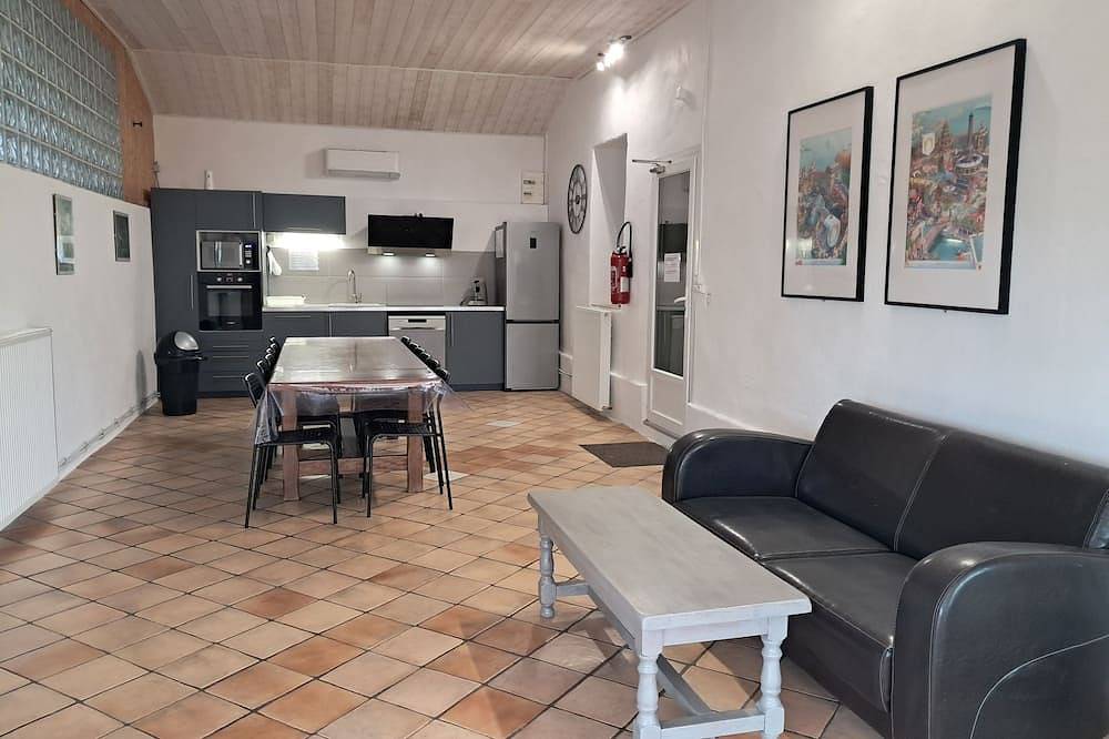 Privatization of two gîtes - Up to 26 people Au Cor de Chasse in Bollène, Vaucluse