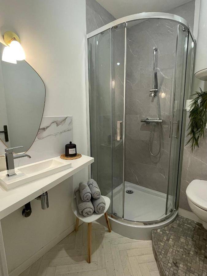 Appartement entier, L'Orée d'Angoulême - Parking et Calme - 5min Angoulême in Soyaux, Charente