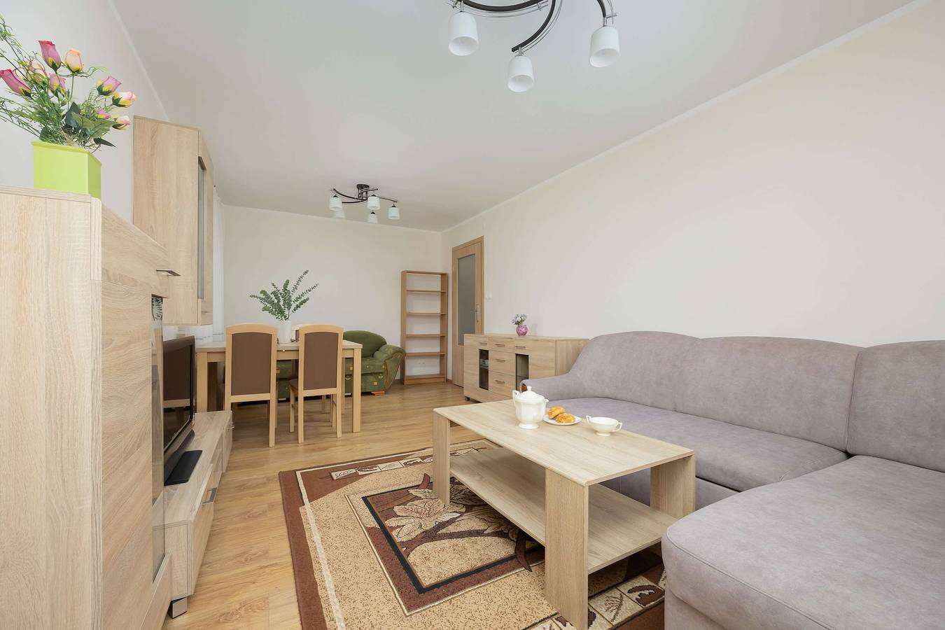 Apartamento entero, Cieszyńska 5 | Family apartment | Playground in Mokotów, Varsovia