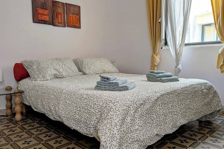 Entire apartment, Le Ortensie, terrace in the center of Trapani near the beach in Trapani, Trapani Province