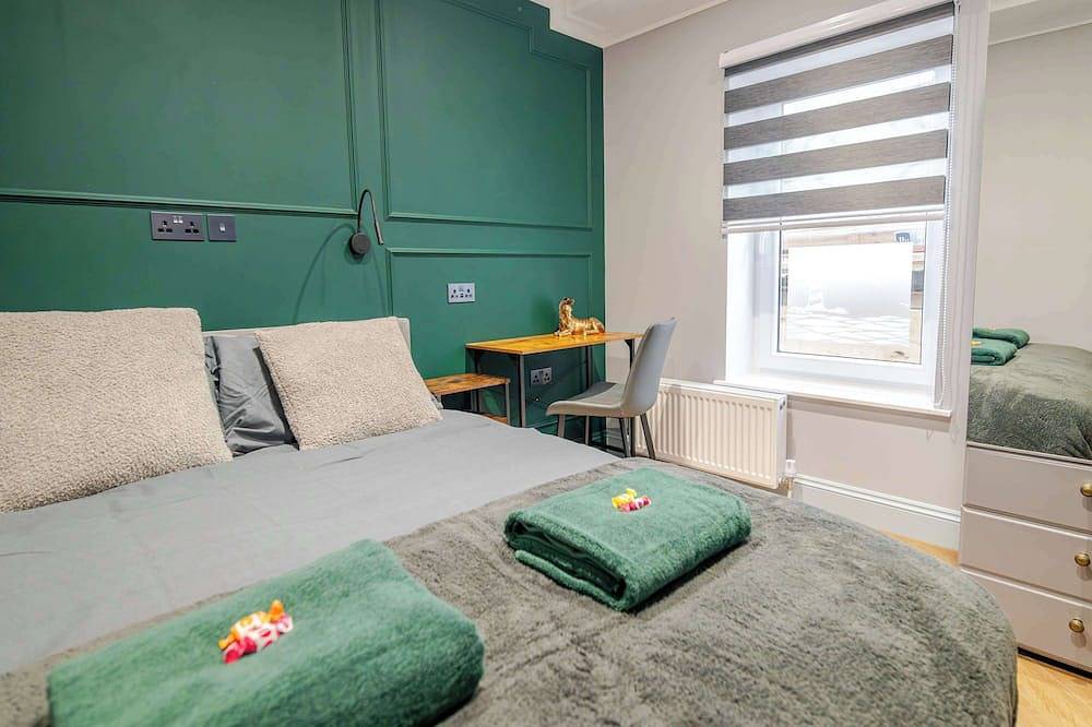 Entire apartment, One bedroom apartment in Plymouth by Stae-Homes in Plymouth, South West England