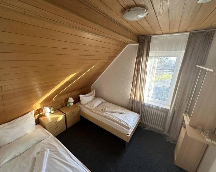 Location de vacances pour 2 personnes, avec terrasse et jardin à Nürburg - 3