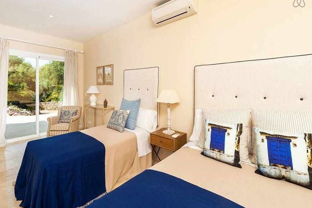 Villa Bini Xoroi - Luxury villa for large groups in Binibeca, Sant Lluís