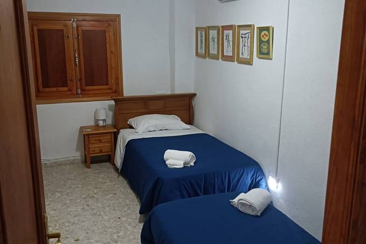 Luxury Basecamp in the epicenter of Geoparque de Granada.accomodates up to 12.. in Guadix, Géoparc de Grenade
