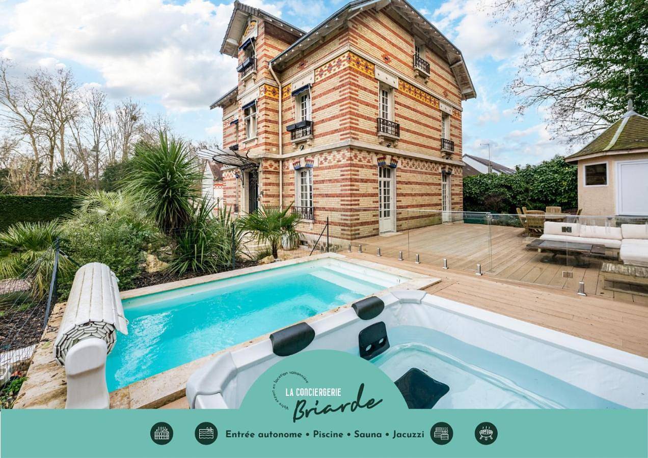 Villa Les Roches - Confort & Relaxation in La Ferté-Gaucher, Seine-et-Marne