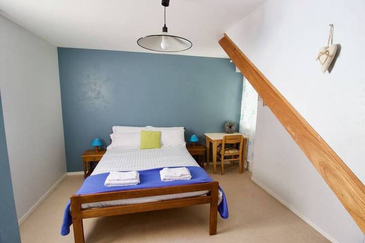 Gîte pour 7 personnes, avec jardin ainsi que terrasse et piscine à Availles-Limouzine - 4