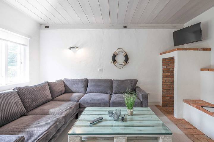 Ganze Wohnung, Wohlfühlatmosphäre unter Reet in der schönen Ferienwohnung „Watt-Lounge“ in Wobbenbüll, Nordfriesland