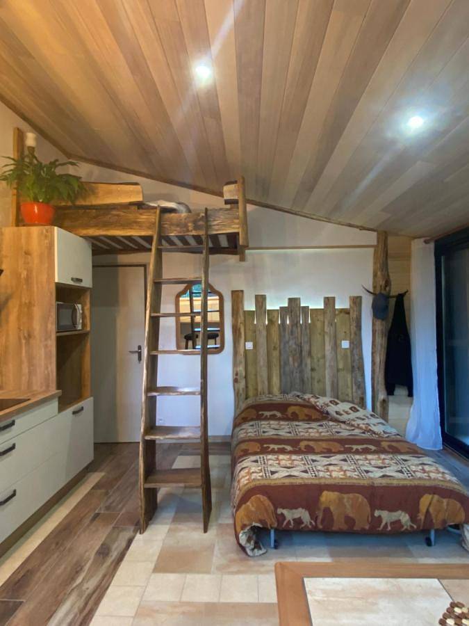 Appartement de vacances pour 3 personnes, avec Terrasse ainsi que Jardin et Vue