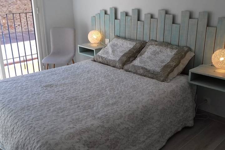 Ganze Wohnung, Charmante Wohnung komplett renoviert in La Côte Vermeille, Port-Vendres