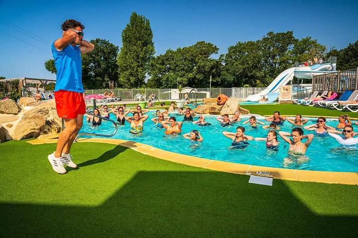 Mobil home pour 8 personnes dans Plage De Treherve - 4