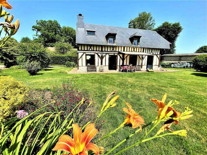 Gîte pour 5 personnes, avec Terrasse et Jardin