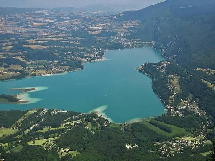 Gîte pour 4 personnes, avec vue sur le lac et vue ainsi que jardin et terrasse à Aiguebelette-le-Lac - 4