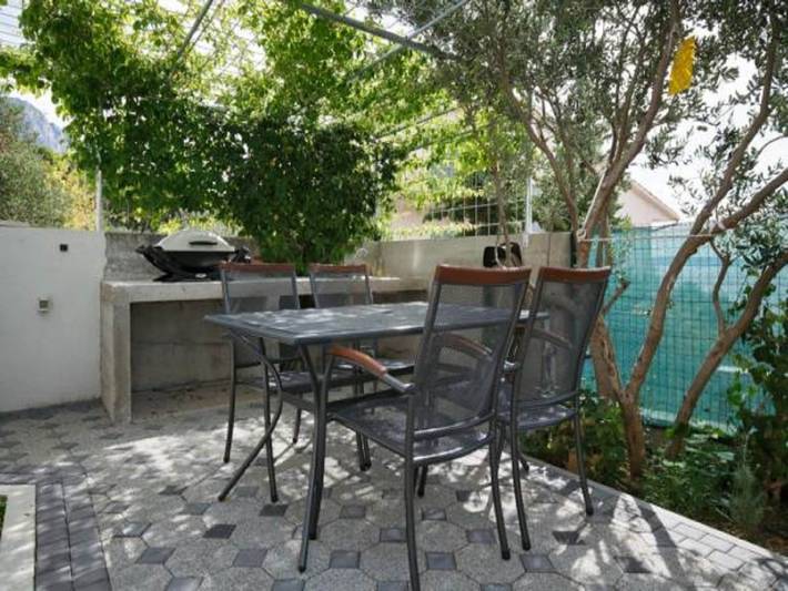 Ferienwohnung für 2 Personen, mit Terrasse und Pool, mit Haustier in Brela - 4