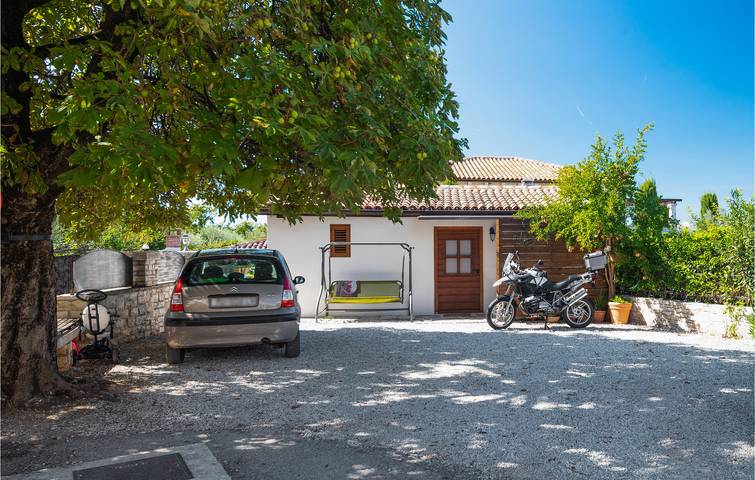 Ferienhaus für 3 Personen, mit Terrasse in Porec und Umgebung