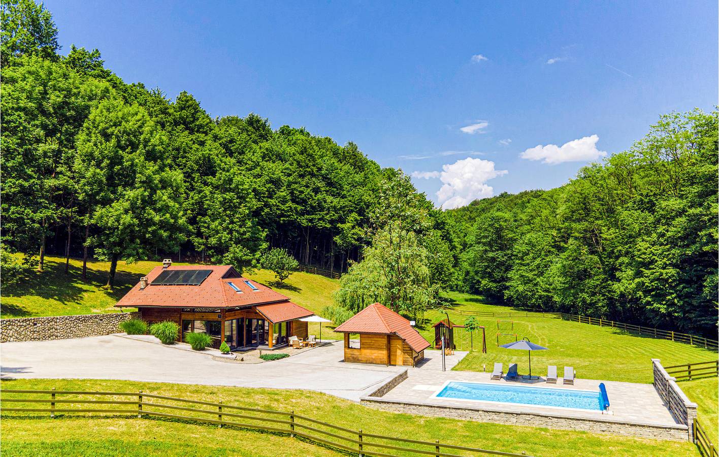 Ferienhaus für 6 Personen mit Ausblick in Varazdin