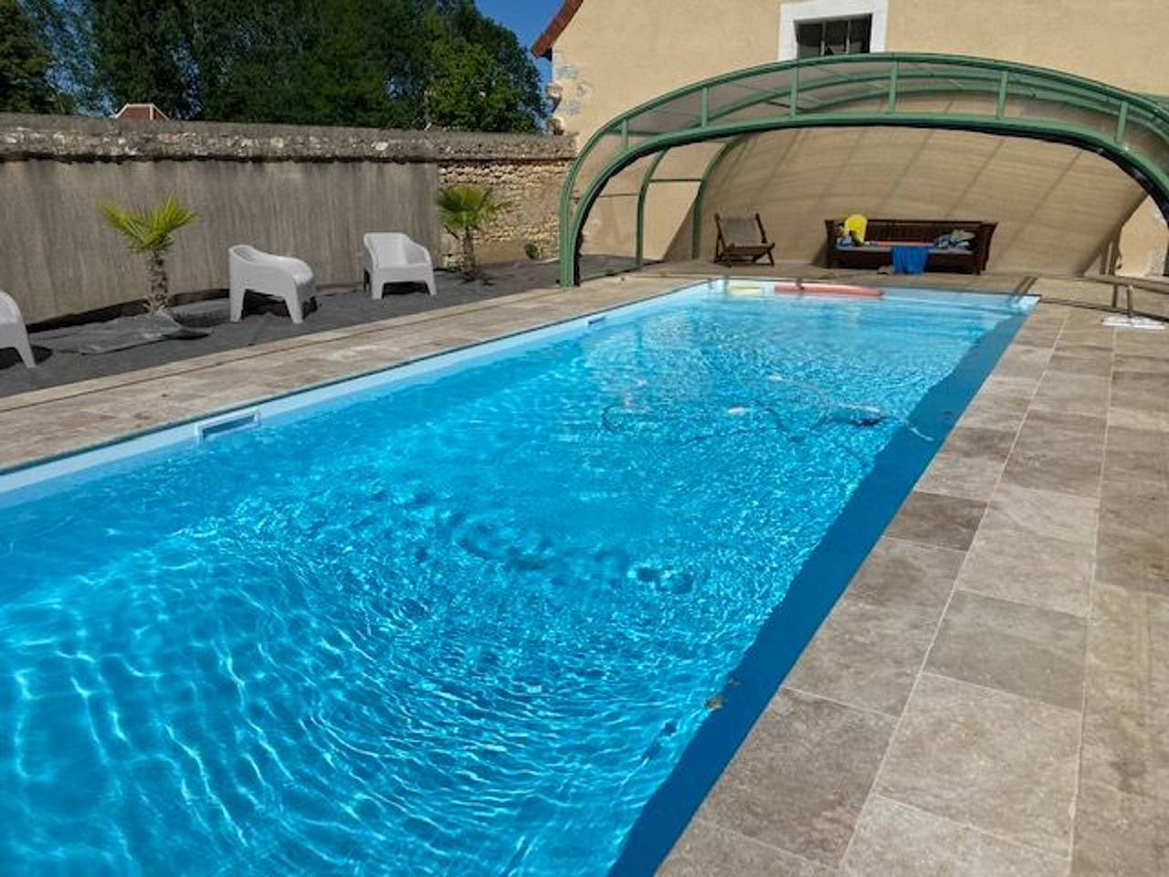 Beheiztes Schwimmbad, Kanufahren und Entspannung im Herzen des Berrys in Ardentes, Châteauroux und Umgebung