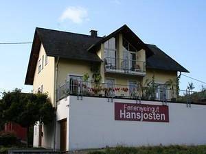 Ferienwohnung für 2 Personen, mit Balkon in Longuich