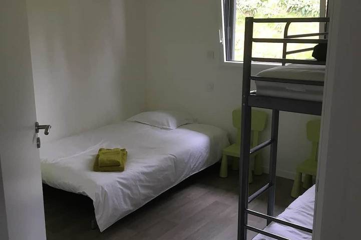 Très belle villa neuve**** située à 2mn à pied de la mer et à 5mn des commerces in Carantec, Ceinture Dorée