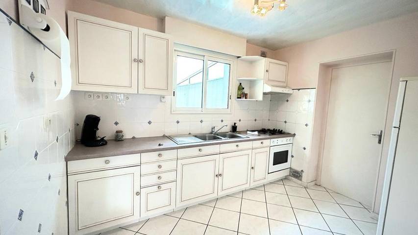 Location de vacances pour 6 personnes, avec vue et jardin dans Plage du Courégant - 2