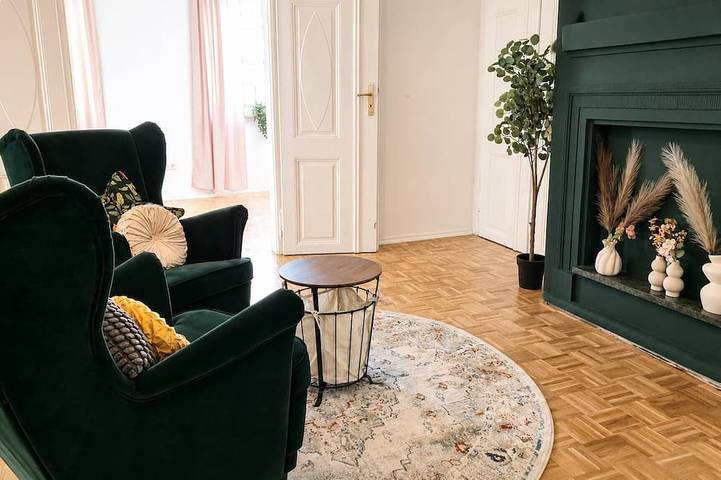 Ganze Wohnung, Großzügige 120m² Wohnung im Stadtzentrum von Gera in Gera, Ostthüringen