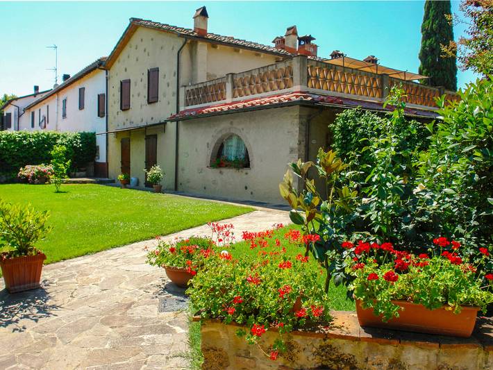 Location de vacances pour 12 personnes, avec jardin et terrasse à Castellina in Chianti - 2