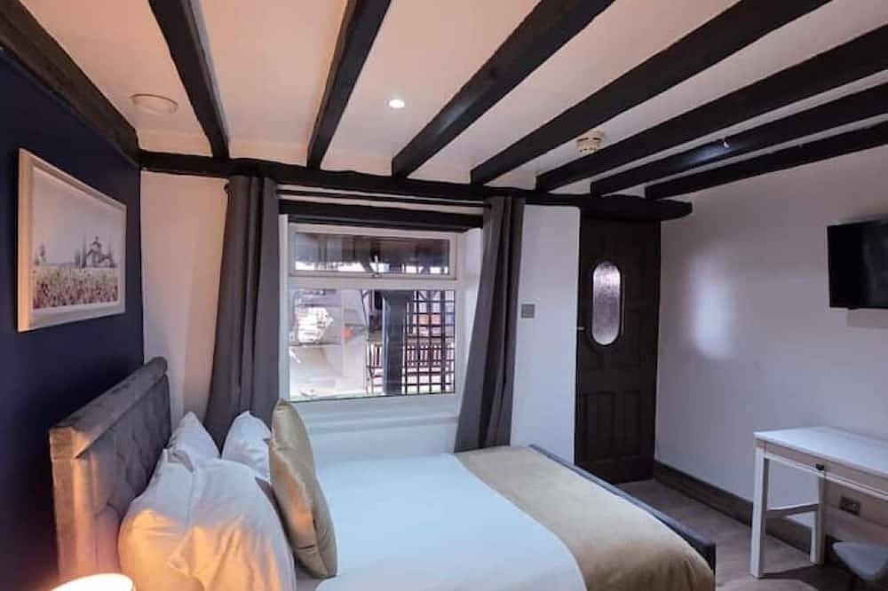 Courtyard Lodge -Room 8 on suite in Central Bedfordshire