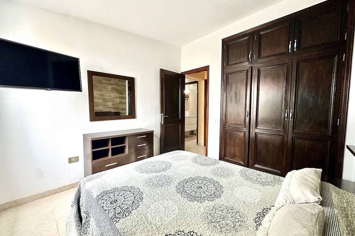Pambnb - House next to the Beach, Terrace, Fiber Wi-Fi, BBQ in Abades, Arico
