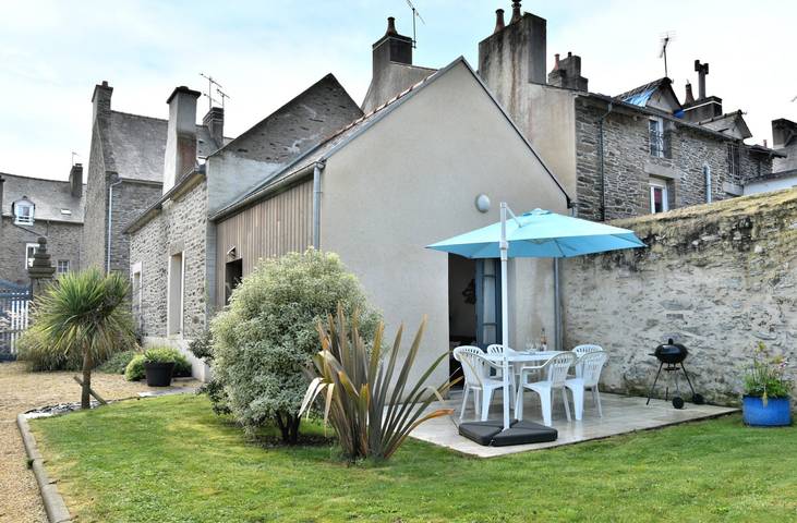 Gîte pour 6 personnes, avec jardin et terrasse dans Port de Cancale - 2