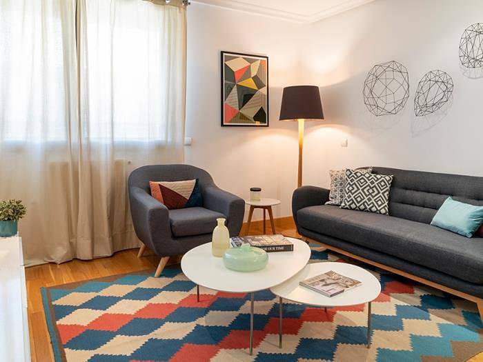 Entire vacation apartment, Ayala Apartment with parking in Madrid, Madrid Province