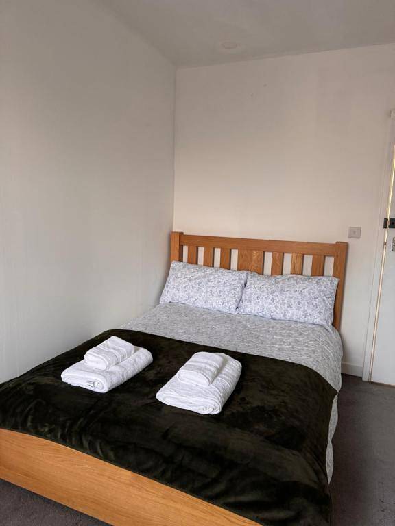 Kamer voor 3 personen in Merton, Londen