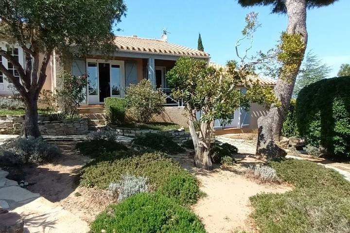 Villa für 6 Personen mit Terrasse in Narbonne, Côte d'Améthyste
