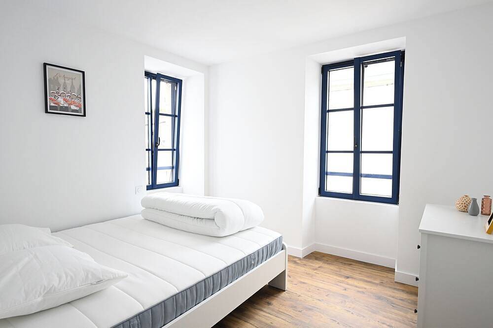 8-bedroom house(sleeps 16), near Concarneau walled town, 200m from the sea in Concarneau, Quimper und Umgebung
