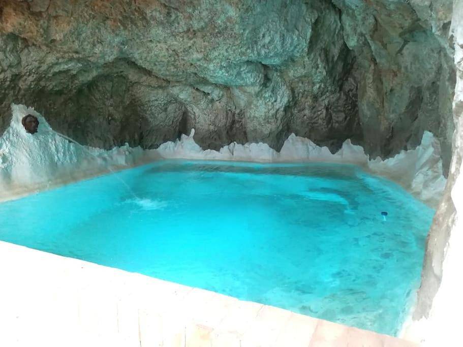 La Alhábega in Villena, Interior de Alicante