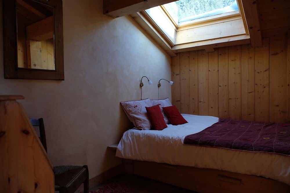 Schönes Chalet in Chamonix in einer ruhigen, bewaldeten Süden ausgerichteten Garten, schöne Aussicht. in Brevent-Flegere, Chamonix