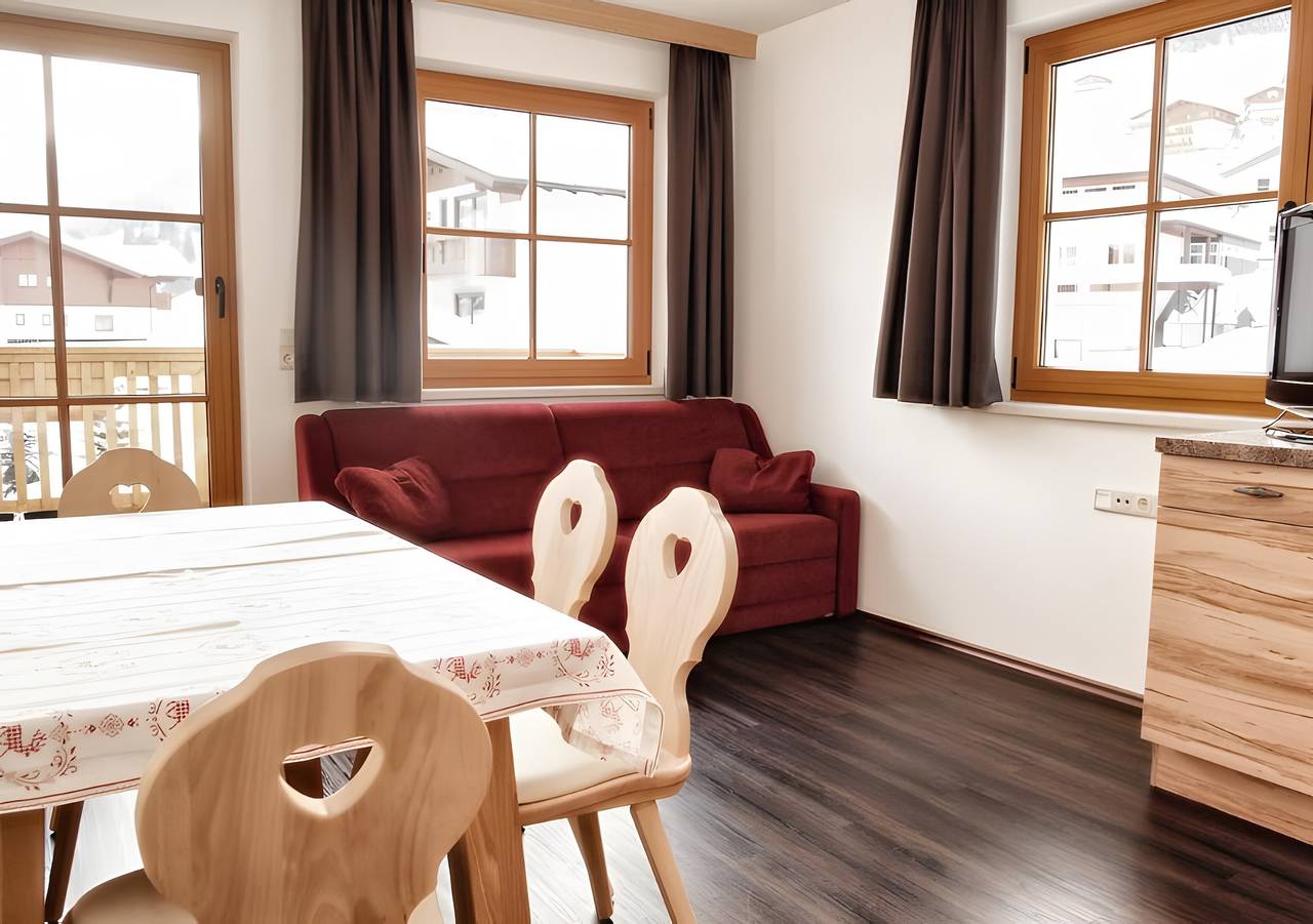 Ganze Wohnung, Apartment 'Stockinger A1' mit Bergblick, Balkon und Wlan in Großarl, Ski Amadé