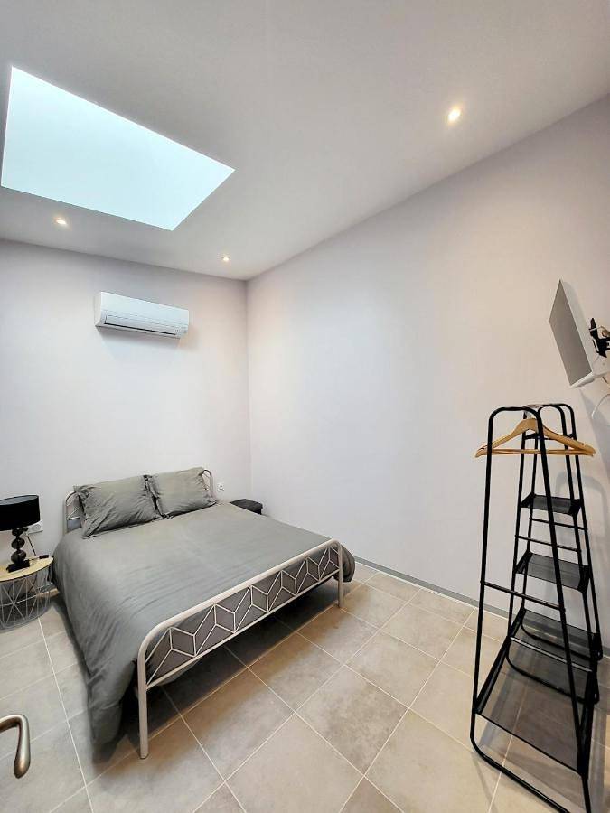 Maison au calme - Clim - Wi-Fi - terrasse et cours in Salles-d'Aude, Mittelmeerküste (Frankreich)