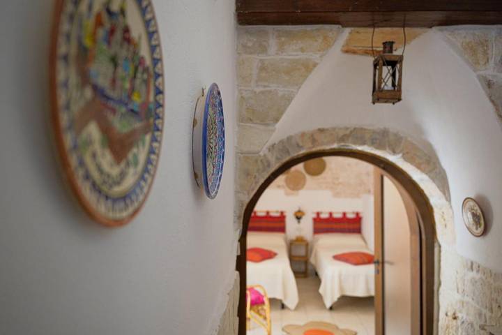 Villa per 7 persone, con panorama e giardino, adatto a famiglie con bambini in Castellana Grotte