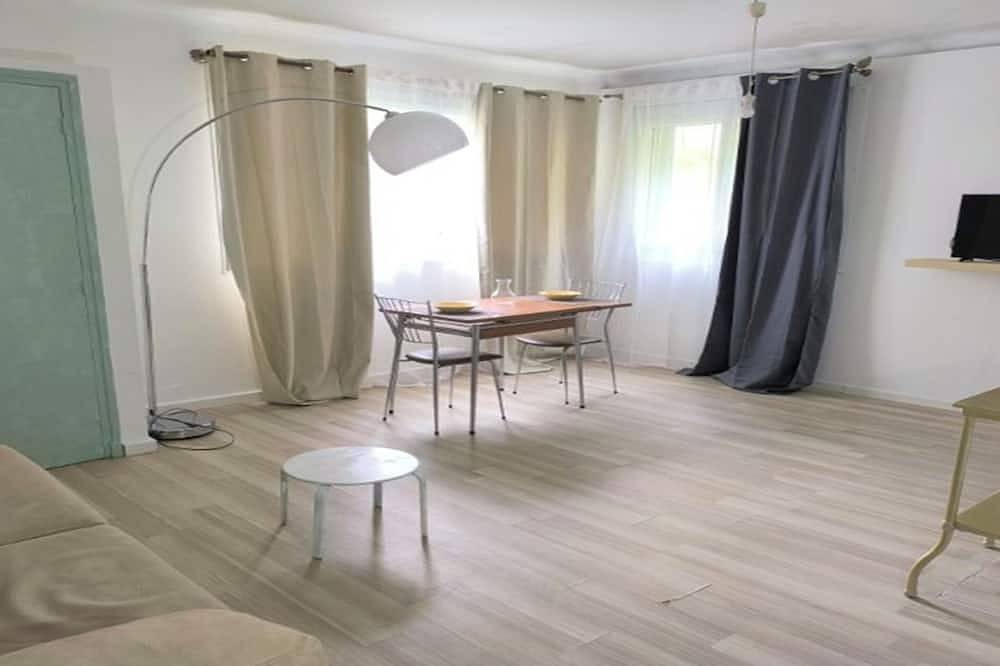 Appartement entier, Studio n°12 in Prats-de-Mollo-la-Preste, Région de Céret