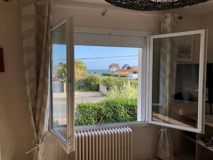 Location de vacances pour 6 personnes, avec jardin et vue à Lion-sur-Mer - 2