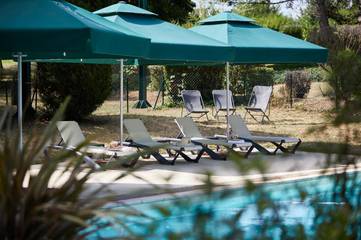 Hôtel pour 2 personnes, avec jardin ainsi que piscine et vue à Sennecey-lès-Dijon