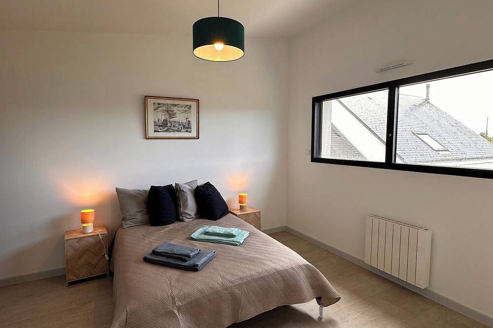 Spacious new home, perfect for families or groups of friends, just 5 minutes from the beach in Gouville-sur-Mer, Coutances und Umgebung
