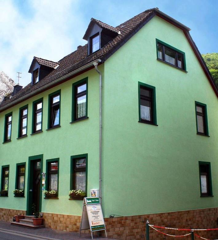 Ferienwohnung für 5 Personen, mit Terrasse und Garten sowie Ausblick in Bacharach